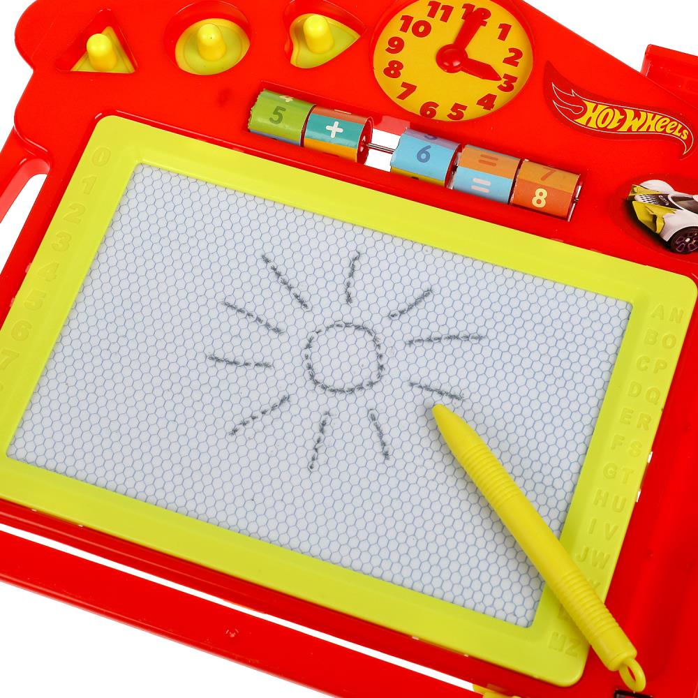 Картинка Доска для рисования ХОТ ВИЛС магнитная, 3 штампа, часы, счеты, 27*23см ИГРАЕМ ВМЕСТЕ Артикул B1306152-20